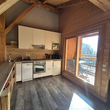 Duplex Spacieux Avec Terrasse Sud Et Animaux Admis - Fr-1-836-1 * Les Carroz d'Arâches